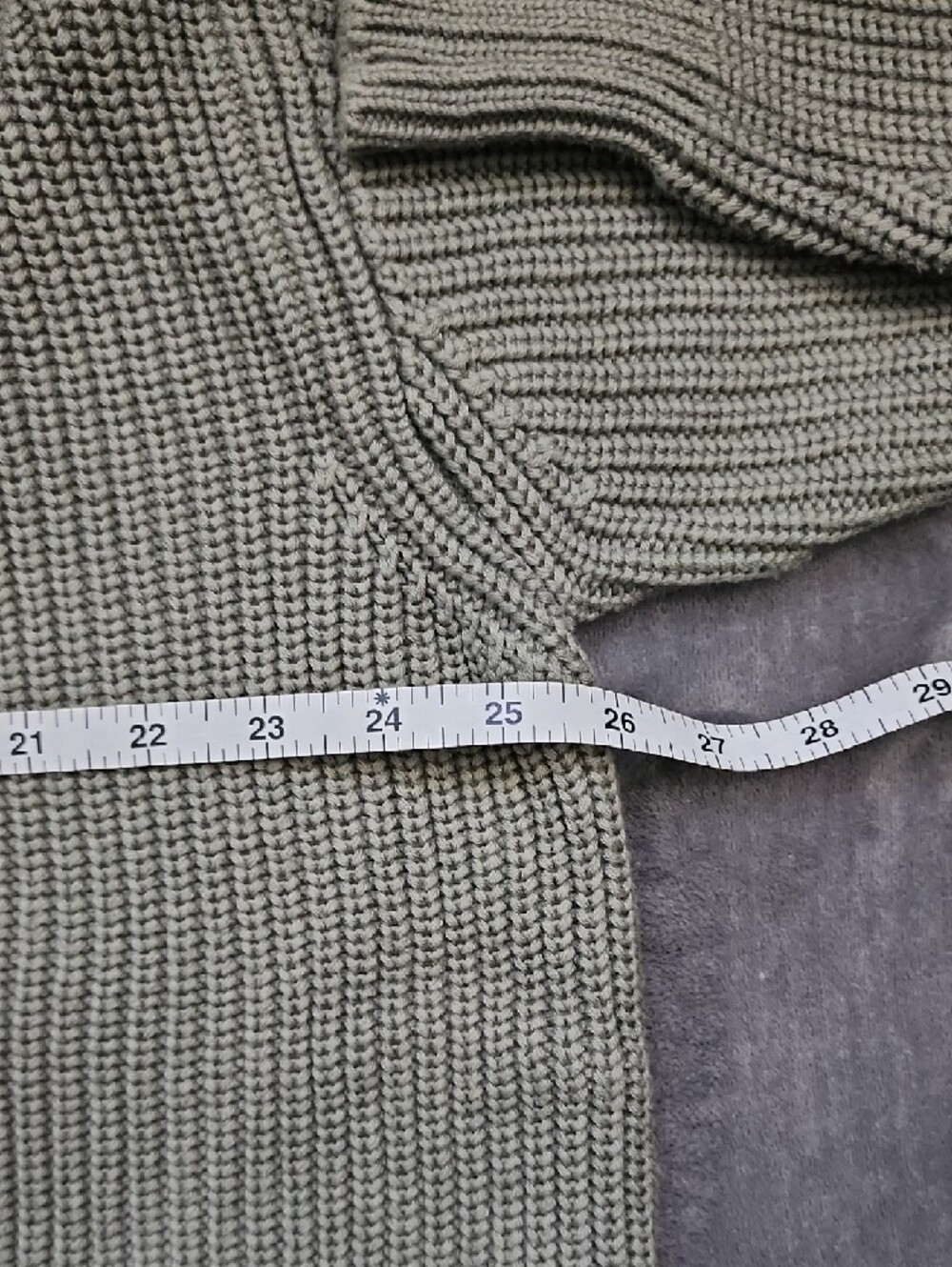 Quince Olive Green Ribbed V-Neck Button Cardigan Size M - Picture 3 of 6